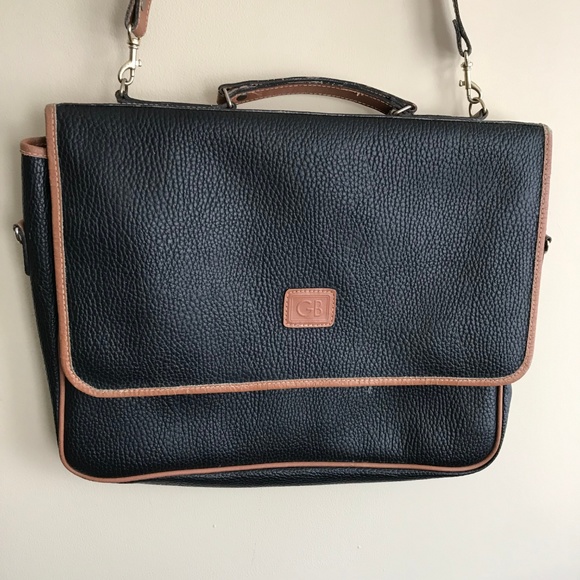 Geoffrey Beene Two-Tone Messenger  Briefcase Bag - Picture 2 of 8